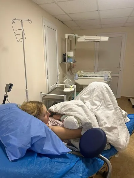 У Луцьку під час ракетної атаки в укритті народилася дівчинка (фото)