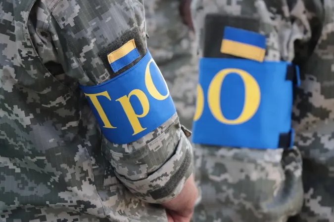 До лав тероборони вступили 37 тисяч українців