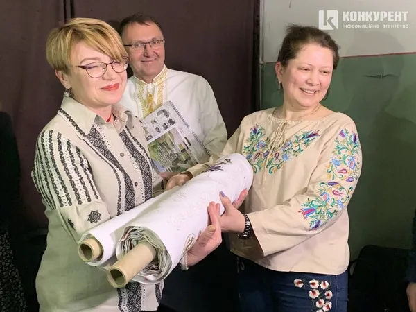 У Луцьку вишиватимуть міжнародний рушник єднання (фото)
