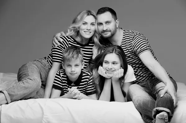 Дружина лідера гурту «Скай» заявила про аб'юз та розлучення