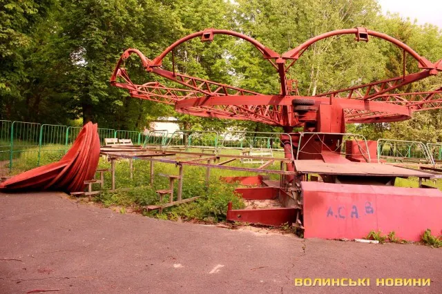 Розповіли, якими будуть нові та чи повернуться старі каруселі у луцький парк