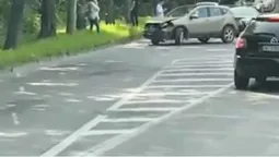 У Луцьку на Глушець – аварія: на вулиці утворився затор (відео)