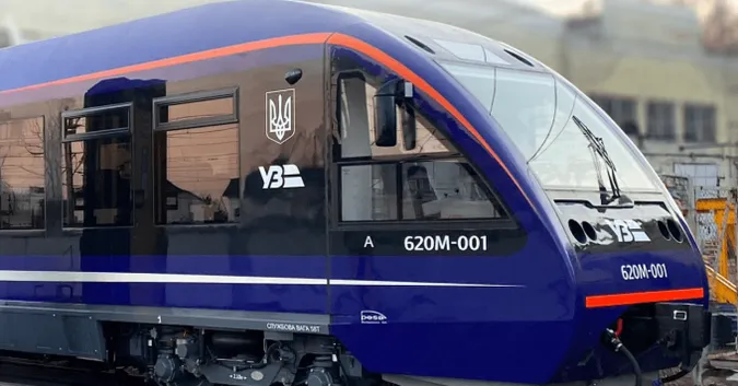 Укрзалізниця запускає денний поїзд Коломия – Луцьк через Івано-Франківськ і Львів
