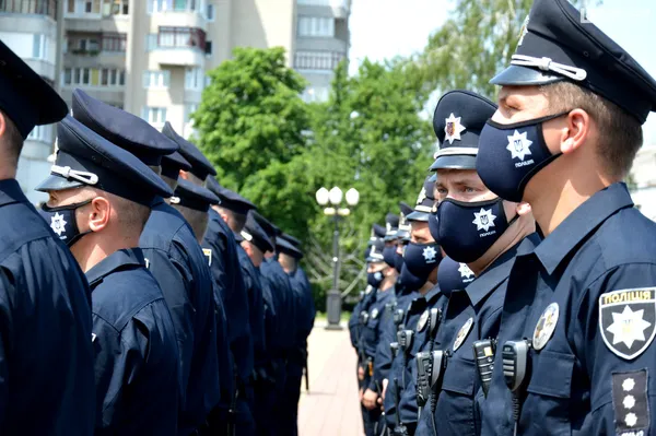 Волинські офіцери громад отримали 25 новеньких службових автомобілів (фото, відео)