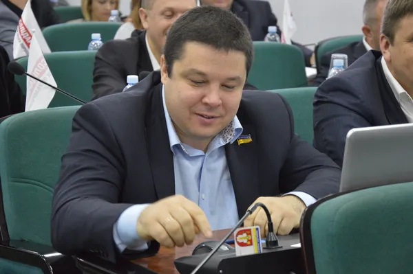«Радикал» Костянтин Петрочук