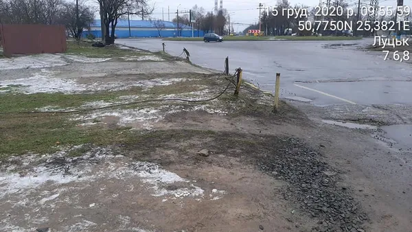 У Луцьку знесуть занедбані паркани: перелік адрес (фото)