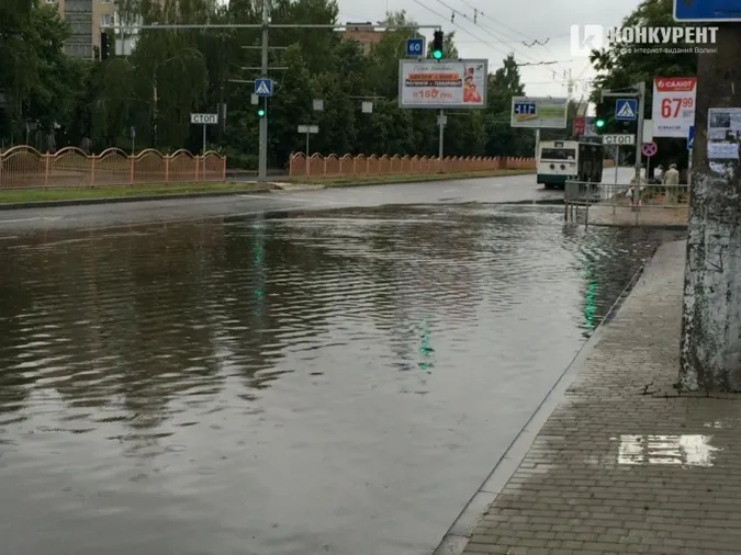 Чому Луцьк «пливе» після дощу
