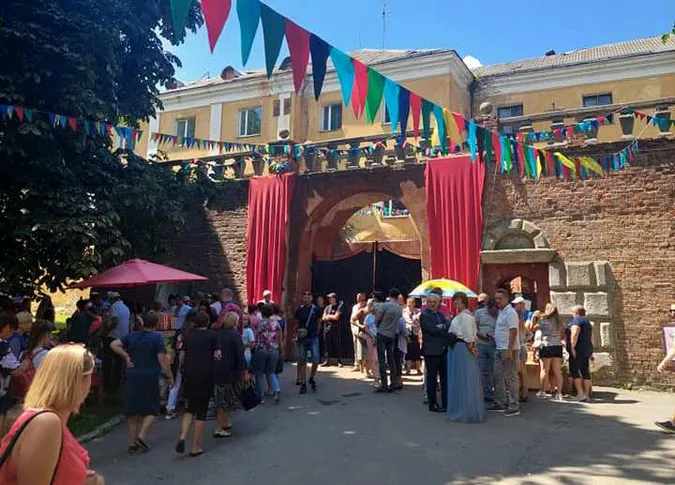 На території Олицького замку вперше за багато років провели фестиваль (фото)