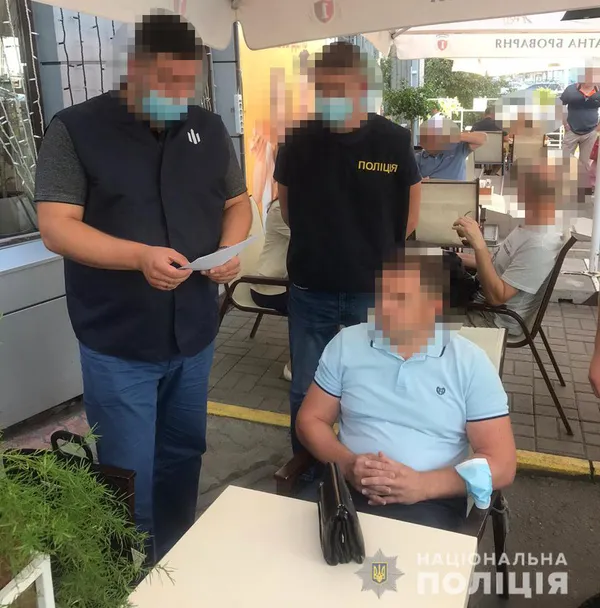 Посадовець «Укртрансбезпеки» вимагав у підприємця з Волині 9 тисяч доларів хабаря (фото)