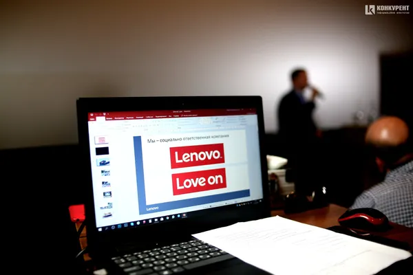 Ноутбуки з вами розмовлятимуть, – гендиректор Lenovo Україна розповів лучанам таємниці та дав прогнози (фото)