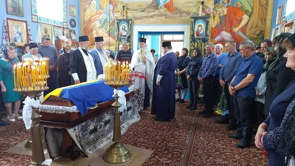 Понад два роки очікування: на Волині попрощалися з воїном Сергієм Грисюком (фото)