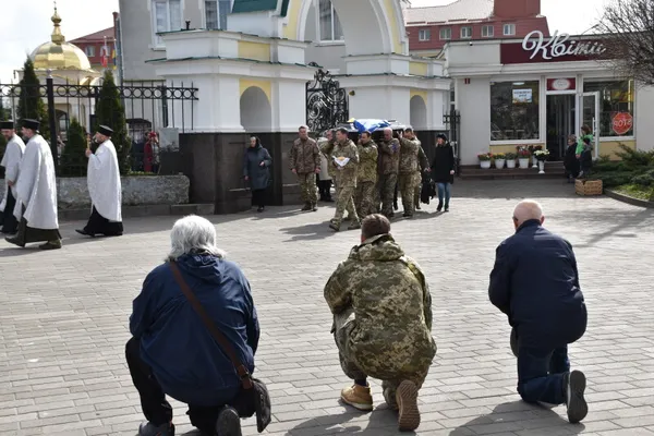 Загинув за Україну: у Луцьку попрощалися з Валерієм Нидзою (фото)