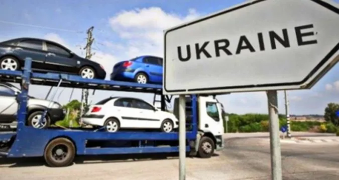 Волинський нардеп озвучив корупційну схему розмитнення авто