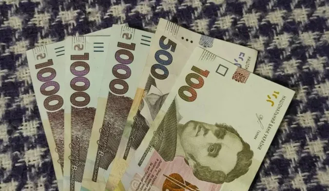 Маленький лучанин в школі на «вечорницях» провів лотерею, щоб зібрати гроші на «мавік»