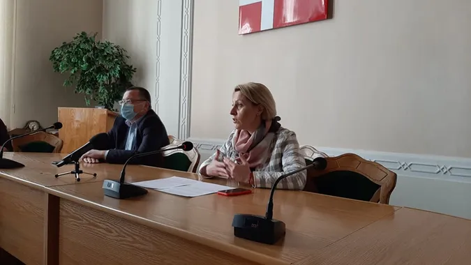 Всі інфіковані COVID-19 лікарі в Луцьку почуваються добре