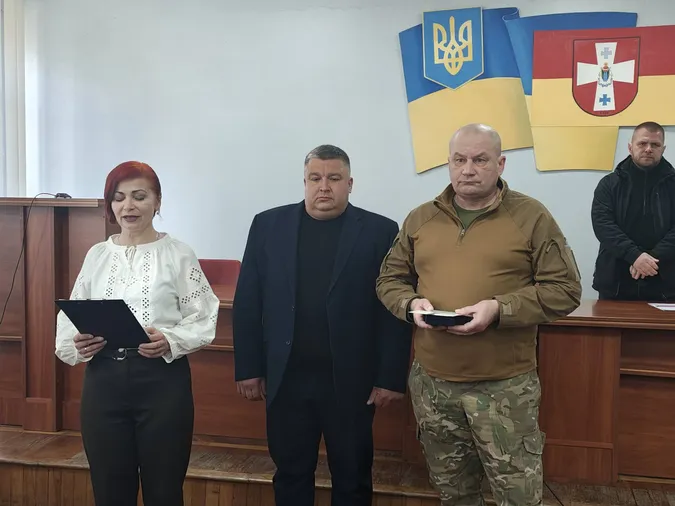 На Волині родині загиблого Святослава Симінського вручили його посмертну нагороду (фото)