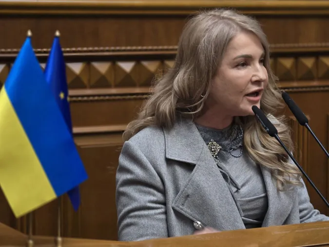 «Батьківщина» пропонує ухвалити закон, який надаватиме по 2 гектари землі військовослужбовцям, які захочуть її обробляти