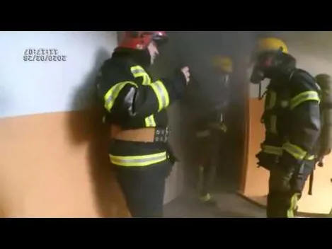 Показали відео порятунку людей під час пожежі в Луцьку (відео)