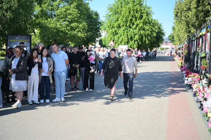 На Волині родинам загиблих Героїв вручили їхні посмертні нагороди (фото)