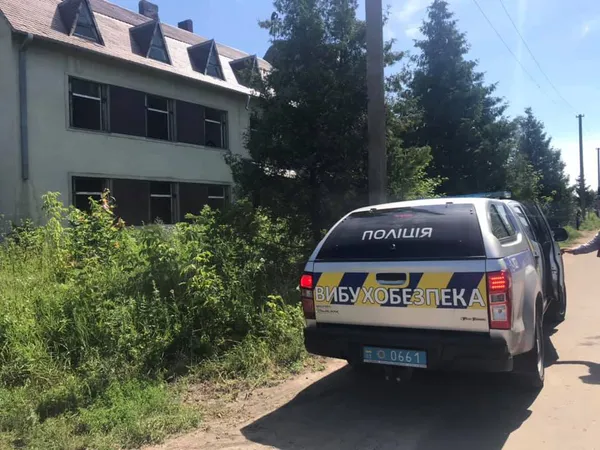 Пожежа, перекриття дороги і заручники: на Волині усі служби підготувалися до виборів (фото)
