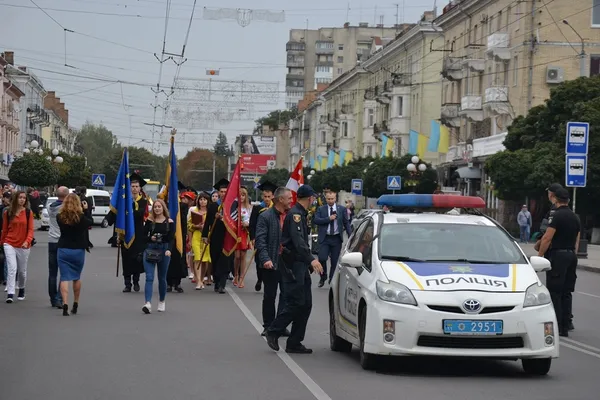 Першокурсників СНУ посвятили у студенти (ФОТОРЕПОРТАЖ)