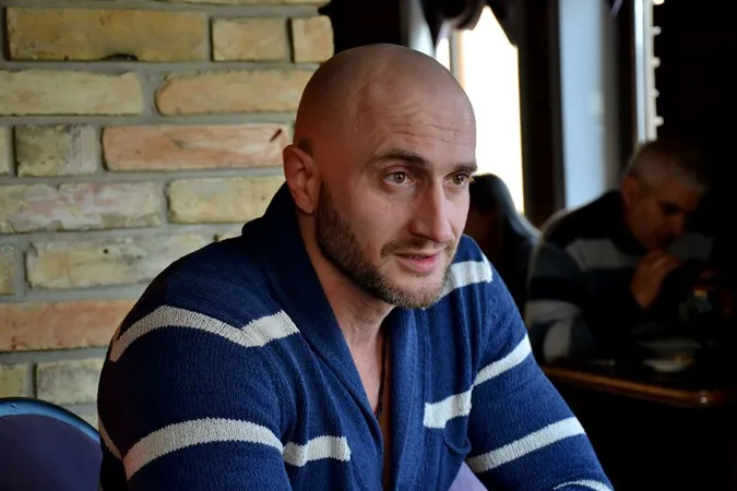 «На актора я не вчився», – лучанин Віктор Андрущенко розповів, як став знаменитим
