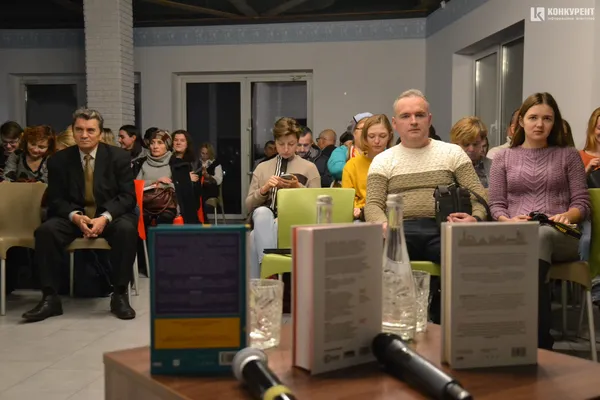 Власник відомого видавництва розповів лучанам про свою травму дитинства (фото)