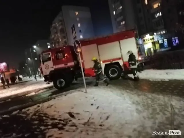 Гарячі «Теревені»: на Соборності «горіла» піцерія (фото)