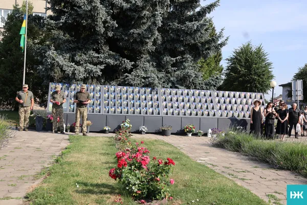 На Волині рідним загиблих Героїв вручили ордени «За мужність» (фото)