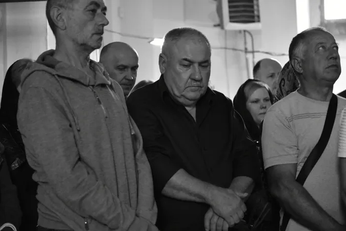 У Луцьку попрощалися із загиблим на Миколаївщині Ігорем Дуплієм (фото)