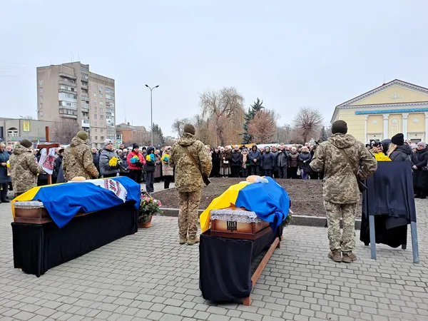 Ковель попрощався одразу з двома Героями – Артемом Абрамчуком та Юрієм Гусаром (фото)