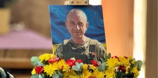 Повернувся на щиті через два роки: на Волині попрощалися з воїном Віталієм Мінчуком (фото)