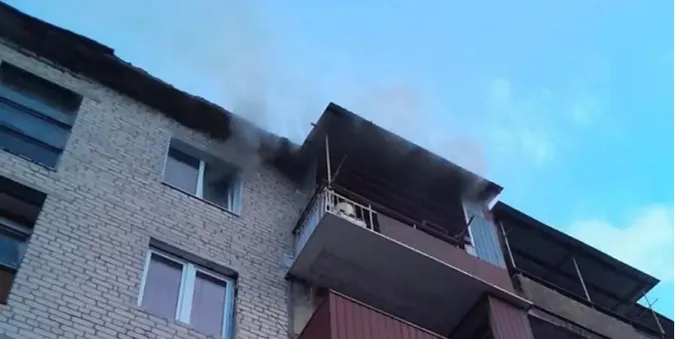 На Волині рятувальники витягнули з пожежі чоловіка та кота (фото)