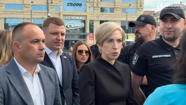 Буданов і Верещук – на Волині: у Луцьку відбулася зустріч із родинами захисників (фото)