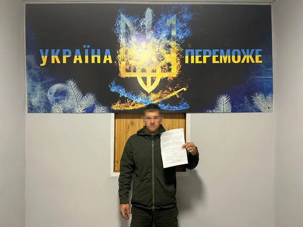 Двоє волинян гумовим човном переправляли до Польщі сигарети (фото)