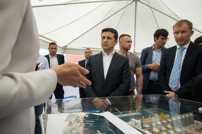 Зеленський вимагає звільнення очільника ДФС