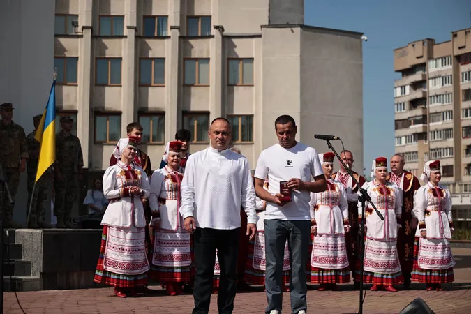 У Луцьку відбулися урочистості до 30-го Дня Конституції України (фото)
