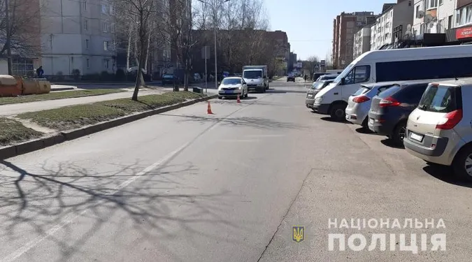 У Луцьку на Кравчука автомобіль збив чоловіка (фото)