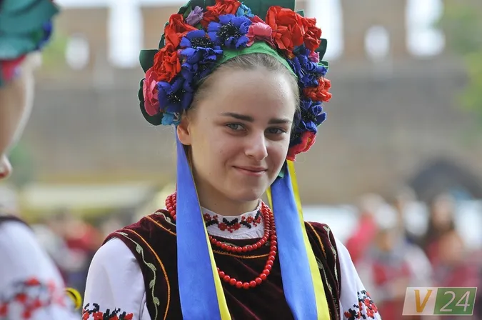 «Волинська княжна-2016»: у Луцьку обрали середньовічну красуню (фото)