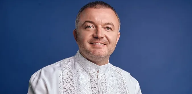 Миру і добра: Покровський та «СВІДОМІ» вітають лучан з Трійцею