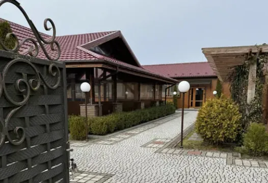 Біля Володимира продають ресторацію з усім начинням за 12 мільйонів (фото)