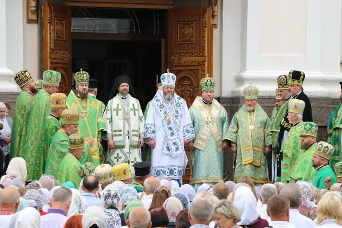 Яким було престольне свято у луцькому соборі Святої Трійці (фото)