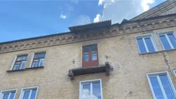 У Благодатному, де обвалився балкон з людьми, впав ще один