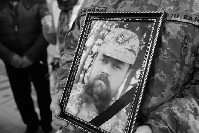 У Луцьку попрощались із ​​​​​​​Героями Вадимом Целюхом та Михайлом Гусаком (фото)