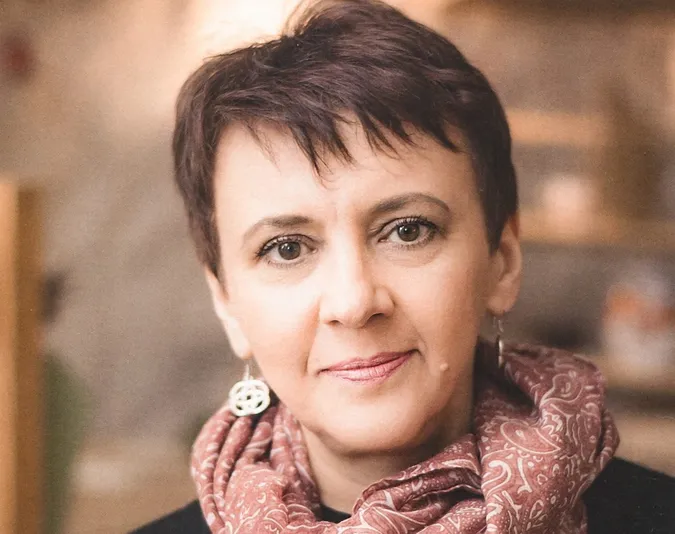 Оксана Забужко: «І тут я витягаю свій автомат Калашнікова й кажу: “Ах ви ж, курви! Вам пам’ять повідрубувало?”»