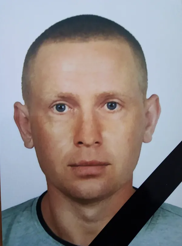 В Старовижівській громаді прощались із захисником Олександром Яциною
