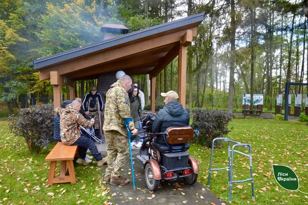 Військовослужбовці проходять екореабілітацію на Волині (фото)