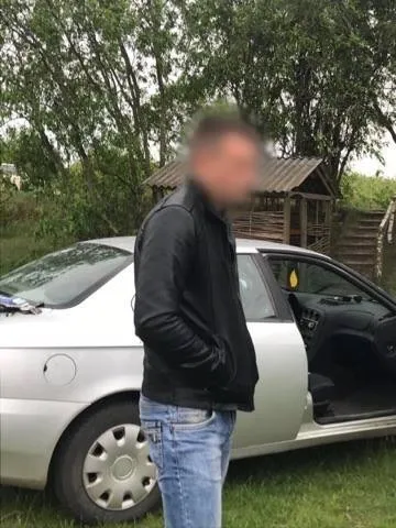 На Волині поліцейського «взяли» на хабарі (фото)