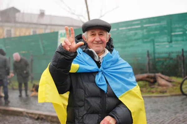 Тепер не просто формальність: як у Луцьку відзначали День Соборності (фото)