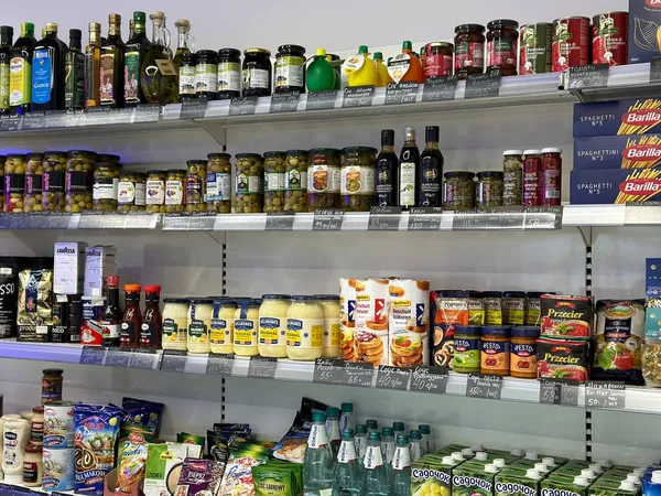 Свята наближаються. Що купити у луцькій «Є.Рибці» (фото)